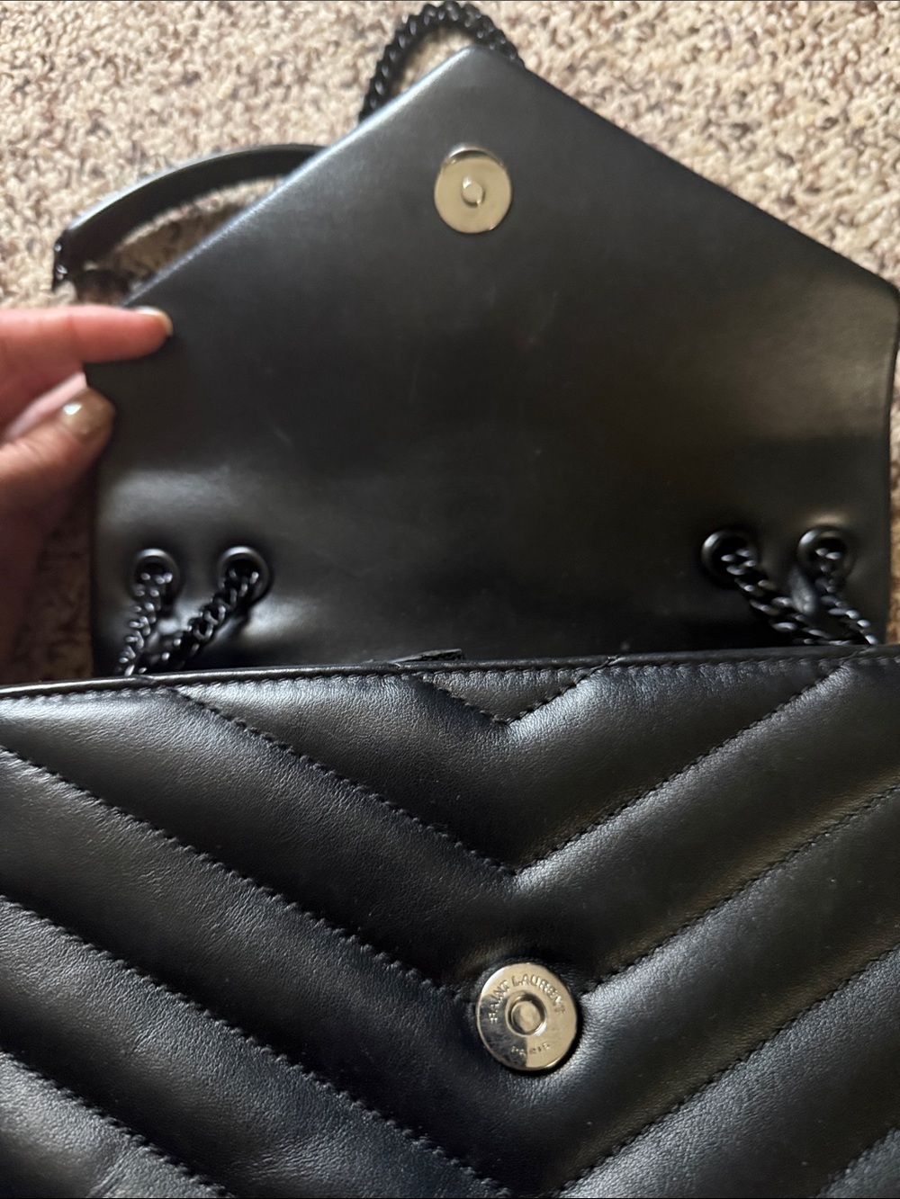 🖤Yves Saint Laurent LouLou Bag🖤 - Picture 10 of 15